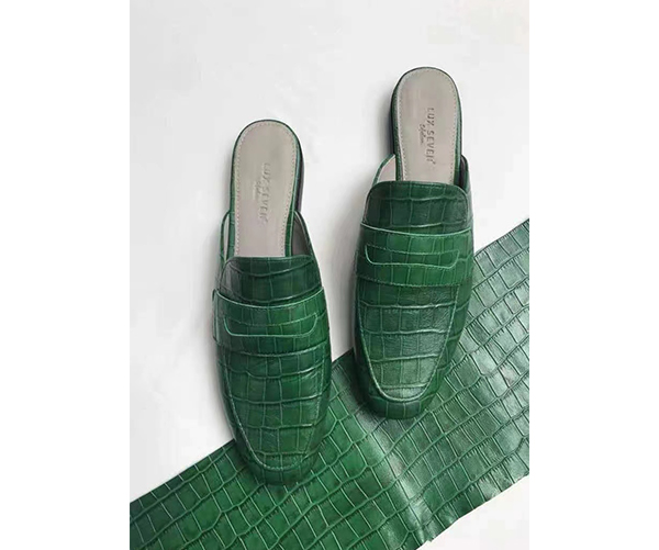 Fashion  Crocodile Pattern microfiber leather with  Embossing Vegan Synthetic Leather Material For shoes&handbags